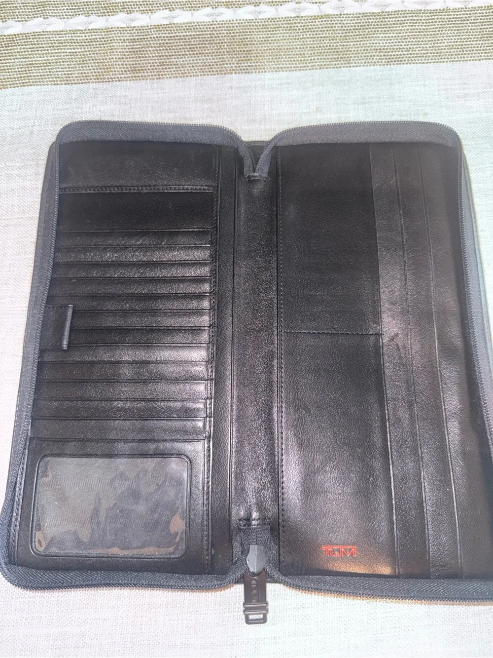 Tumi Black Leather Zip-Around Travel Wallet- Vintage